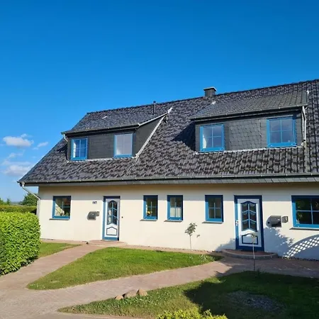 Holiday home Sonnenhus 1 - Breegeruegen Breege